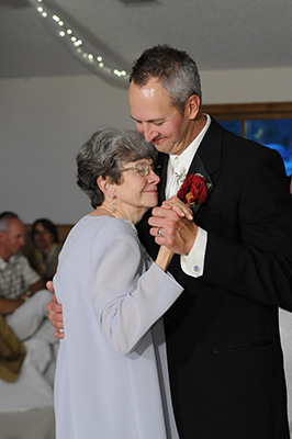 Best Snow Mountain Ranch Wedding Photos - Sandra Johnson (SJFoto.com)